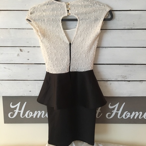 Peplum Dress 🔥 - Picture 5 of 6